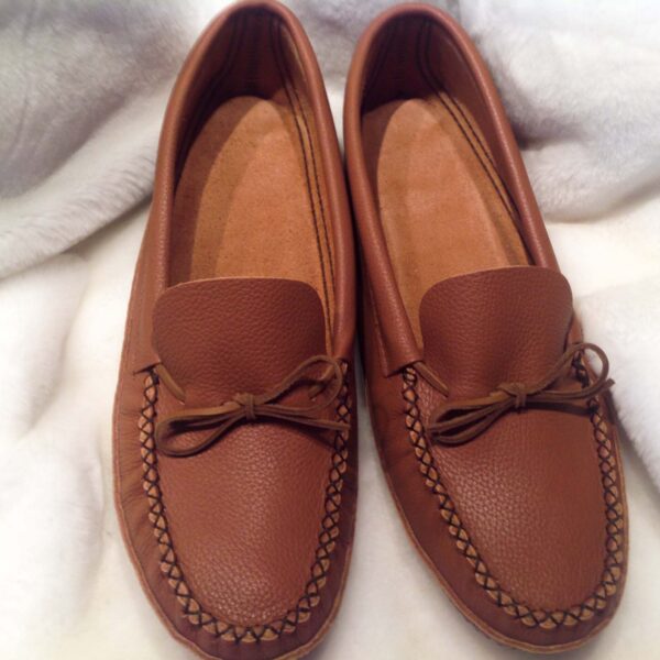 mens moccasins canadian made