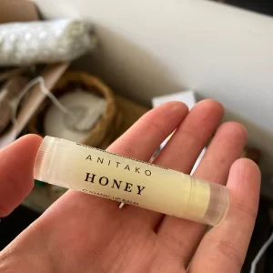 Honey lip balm