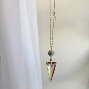 champagne point necklace