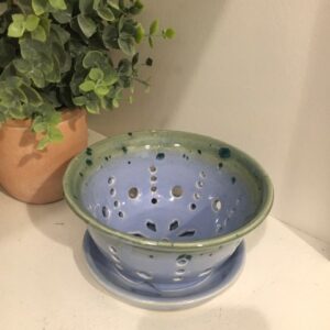 Pottery Berry Bowl - Mini