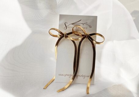 Statement Bow Earring - Gold