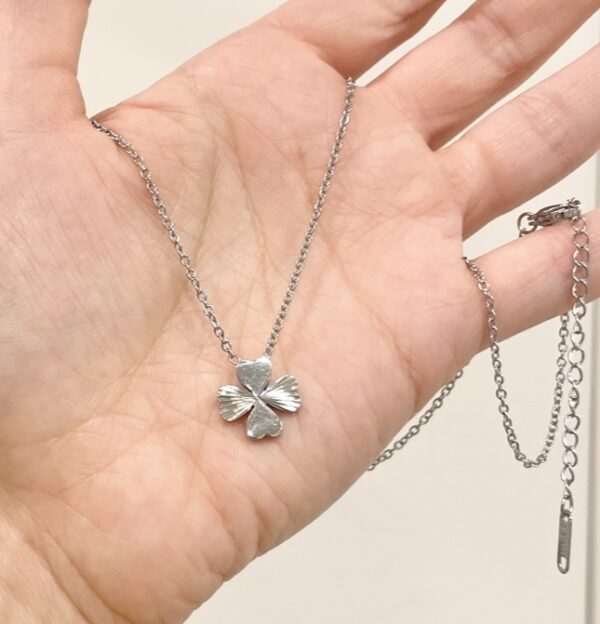 Four Leaf Clover Necklace - Stainless Steel - Short