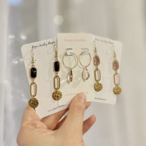 Dangle Earring - Gold - Saskatoon